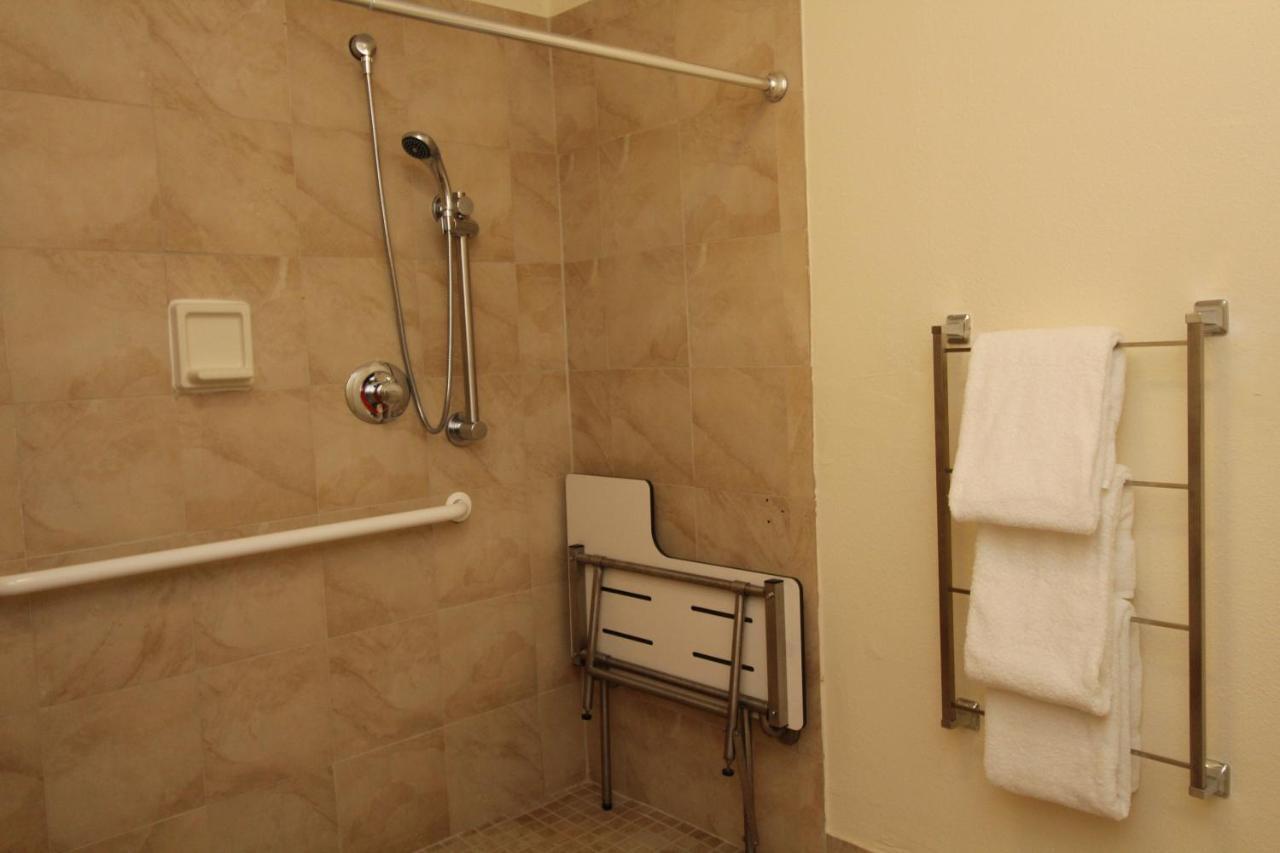 La Quinta By Wyndham Tampa Brandon West Hotel Ngoại thất bức ảnh