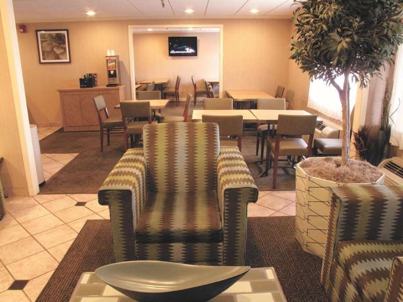 La Quinta By Wyndham Tampa Brandon West Hotel Ngoại thất bức ảnh