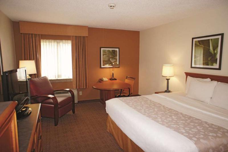 La Quinta By Wyndham Tampa Brandon West Hotel Ngoại thất bức ảnh